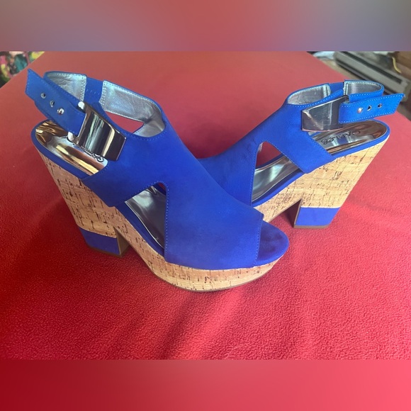 NWOB Carlos Santana wedges size 9 - Picture 1 of 6